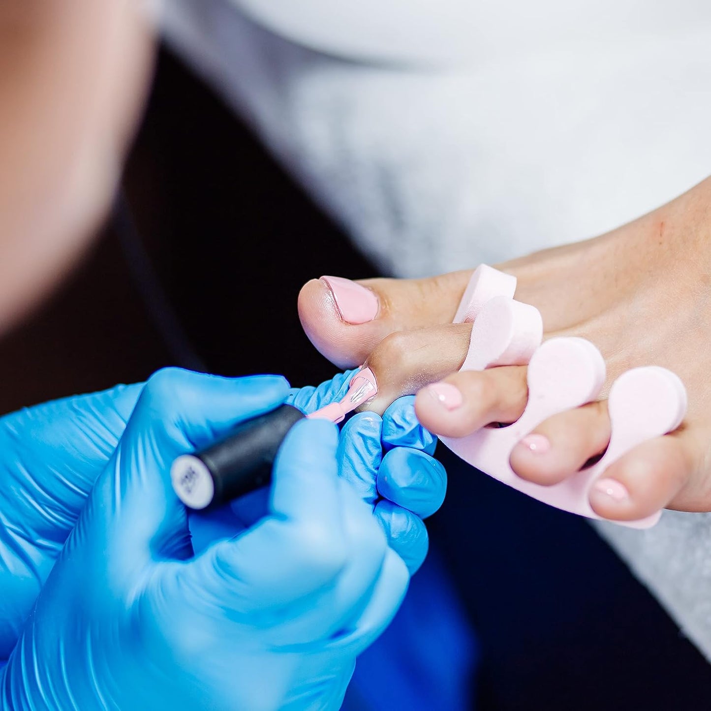 SAFE HEALTH NITRILE DISPOSABLE GLOVES (MEDIUM)