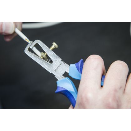 BLUE SPOT TOOLS 150MM (6") WIRE STRIPPER PLIER - 08190