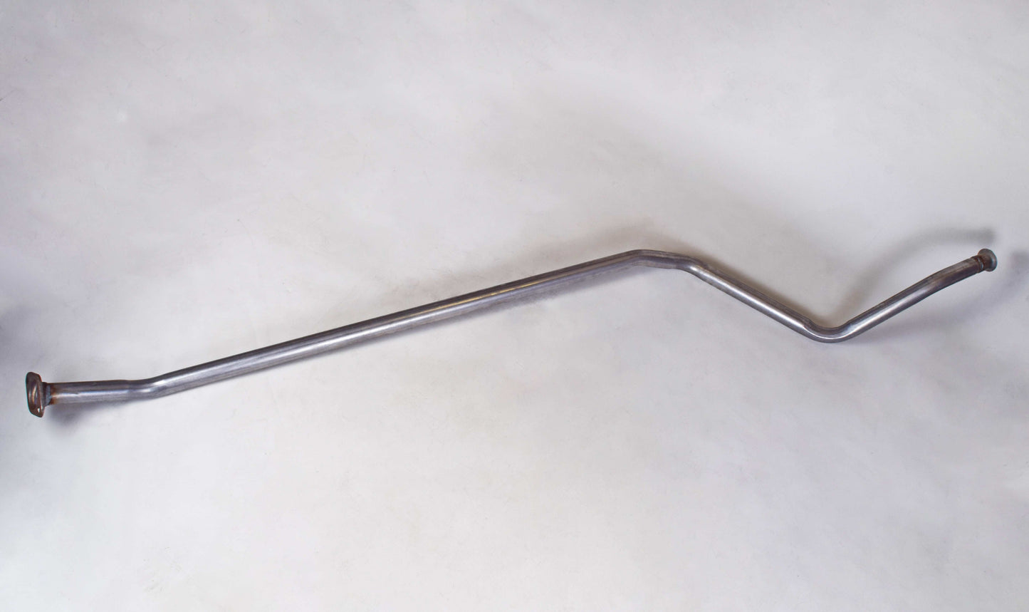 EGM573-Exhaust Pipe-Centre for Opel Vectra 1.9 CDTi Diesel 16V 2004-2009 HP 150 Estate 1700mm