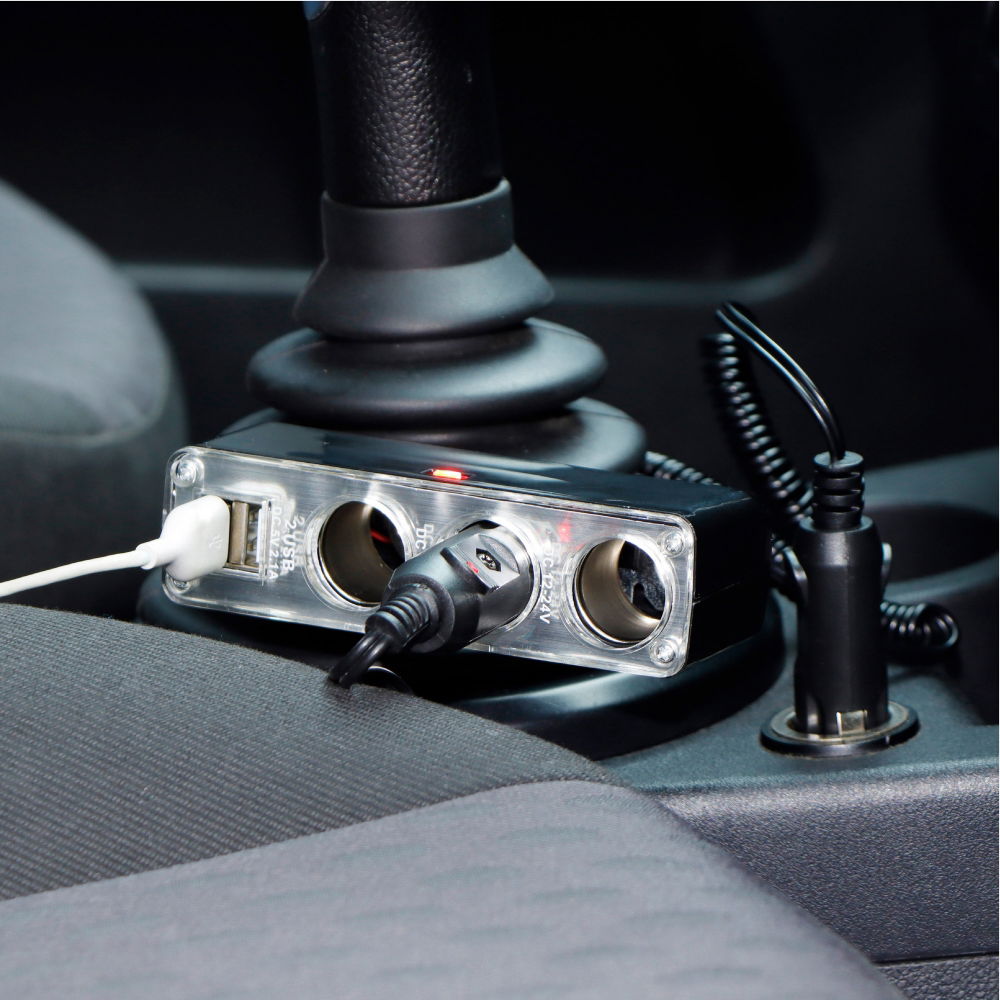 STREETWIZE 12V TRIPLE SOCKET WITH TWIN USB