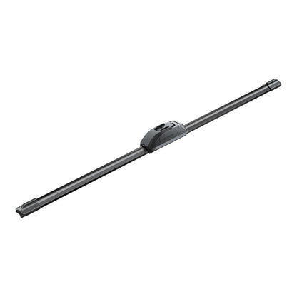 BOSCH WIPER - AEROTWIN RF FLAT BLADE 550 for Nissan Juke CVTC - 1.6 - 10-19 etc