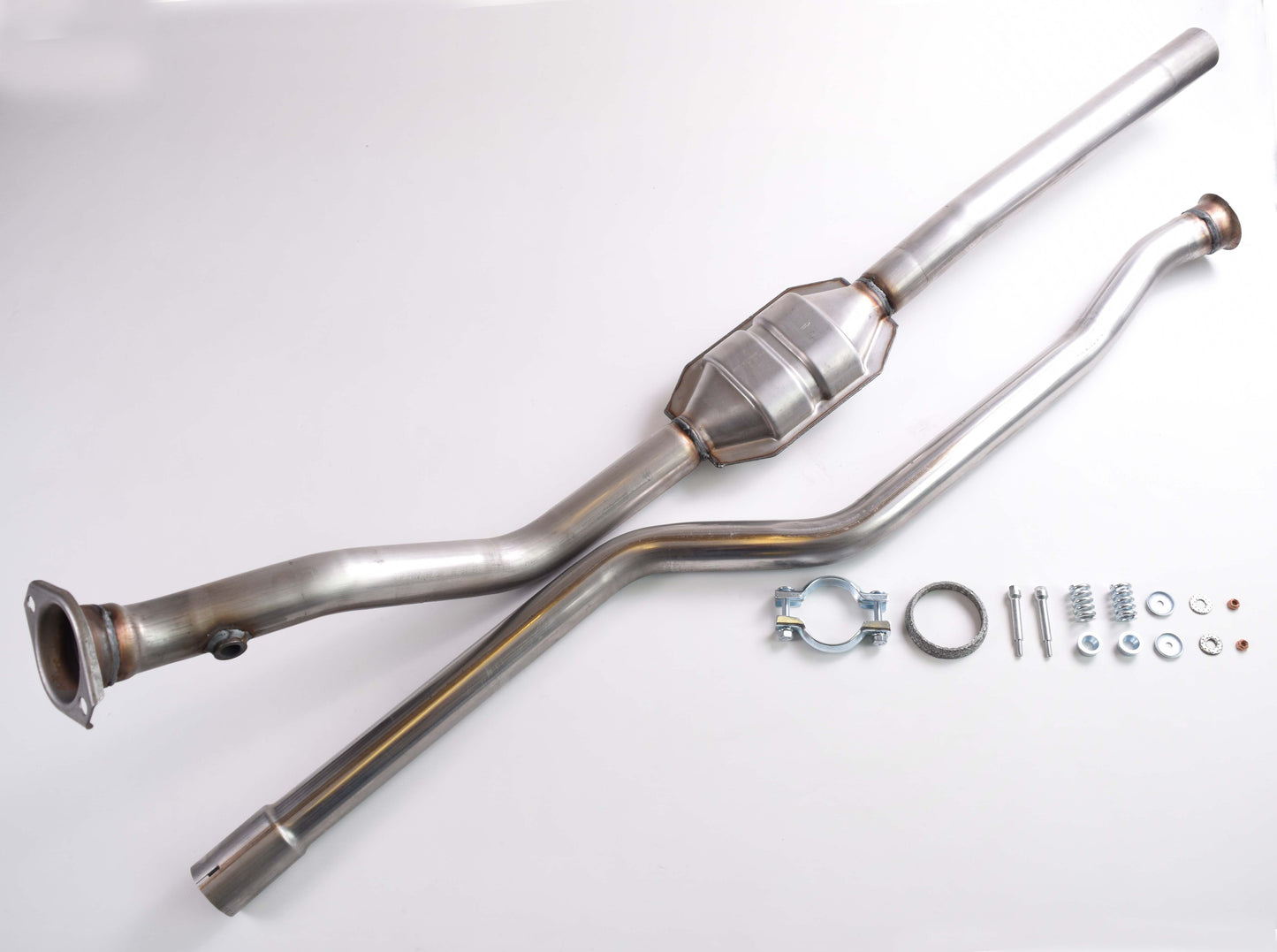 DE8001T-Catalyst-Type Approved for Daewoo Nubira 1.6 Petrol 16V 1997-1999 HP 106 Estate EURO 2   360mm
