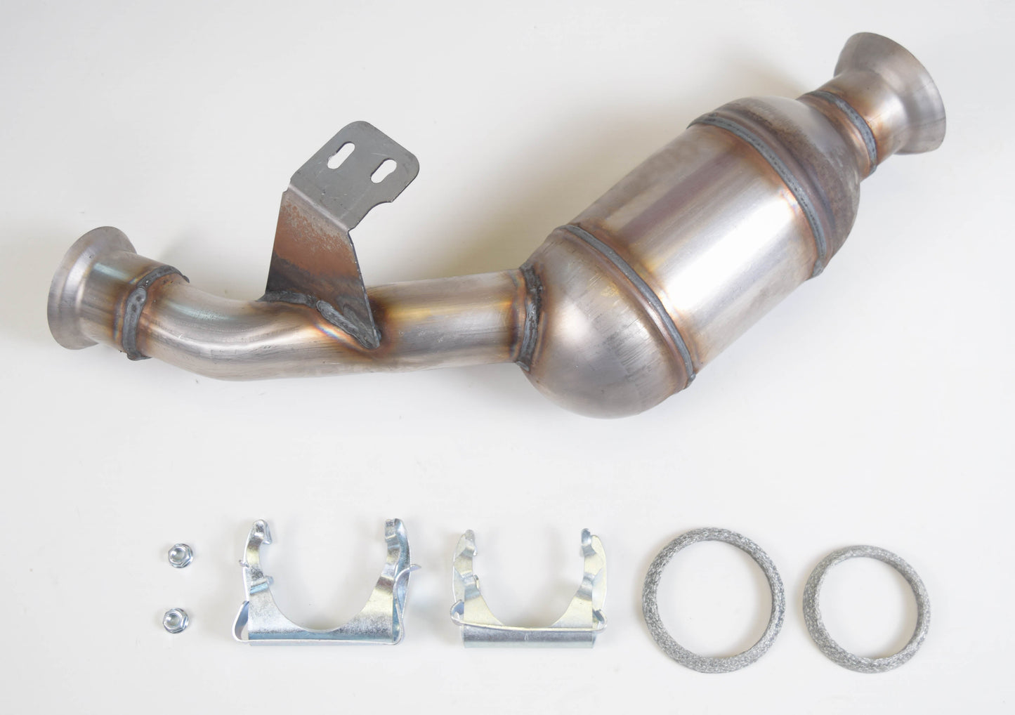 DT6051T-Catalyst-Type Approved for Nissan X-Trail 2.0 dCi Diesel 16V 2007-2010 HP 173 ATV\SUV EURO 4   350mm
