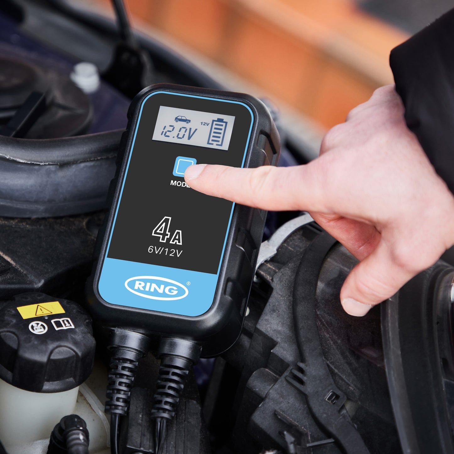 RING 4A SMARTCHARGE 4 CHARGER & MAINTAINER LITHIUM BATTERY COMPATIBLE